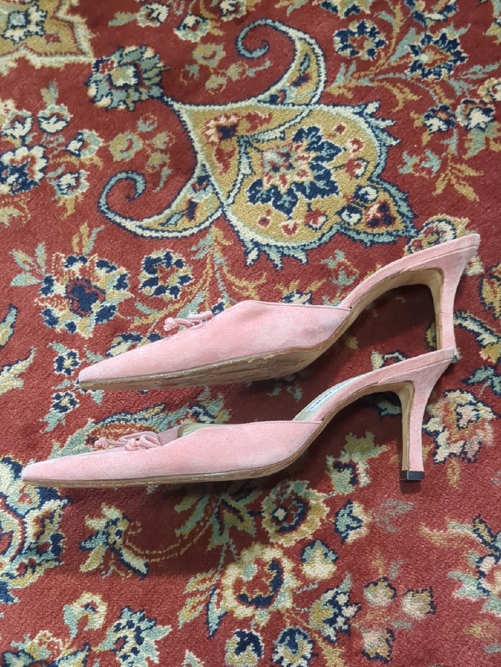 Vanessa Noel Pink Suede Pointed-Toe Kitten Heel Mules With Bow - Picture 5 of 5